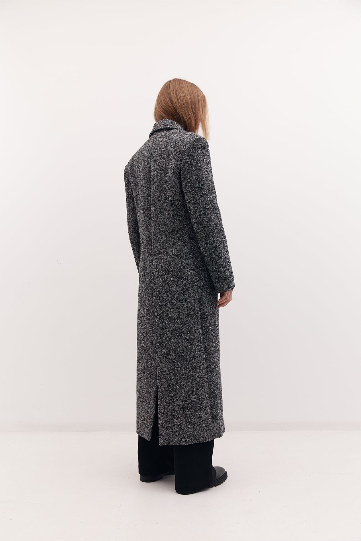 Harris Tapper Egon double-breasted herringbone wool-blend coat